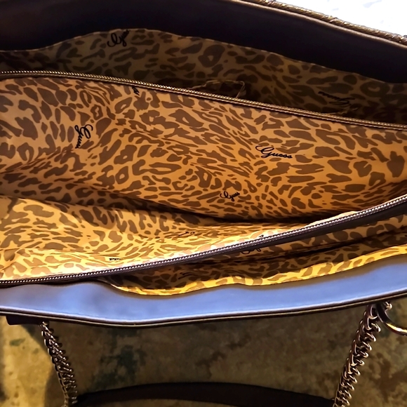 Guess Large Grey Tote Purse - Picture 4 of 10